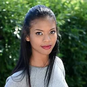 Nia Nacci